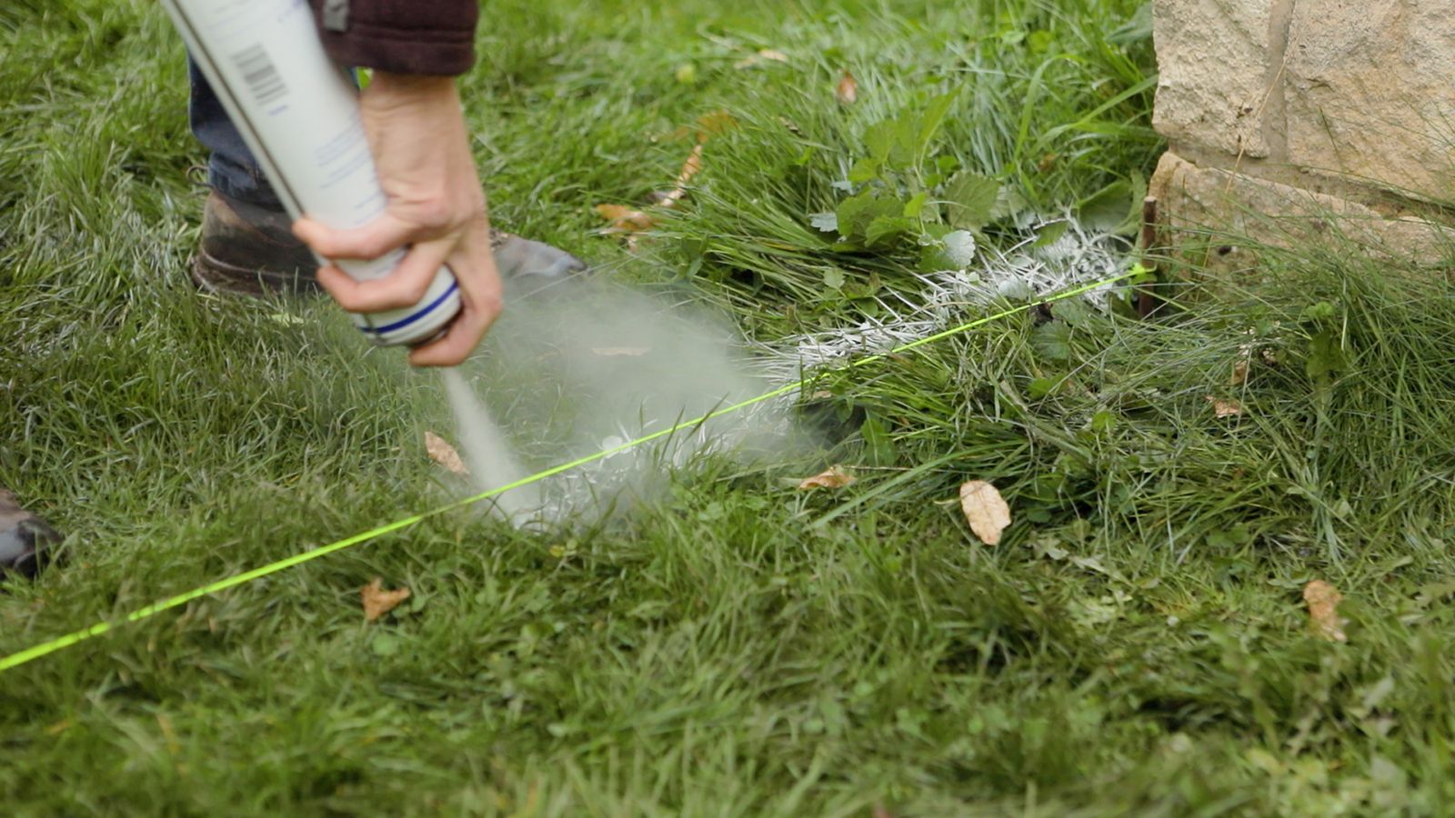 How to lay porcelain tiles outside update your plot with this stepbystep guide Gardeningetc