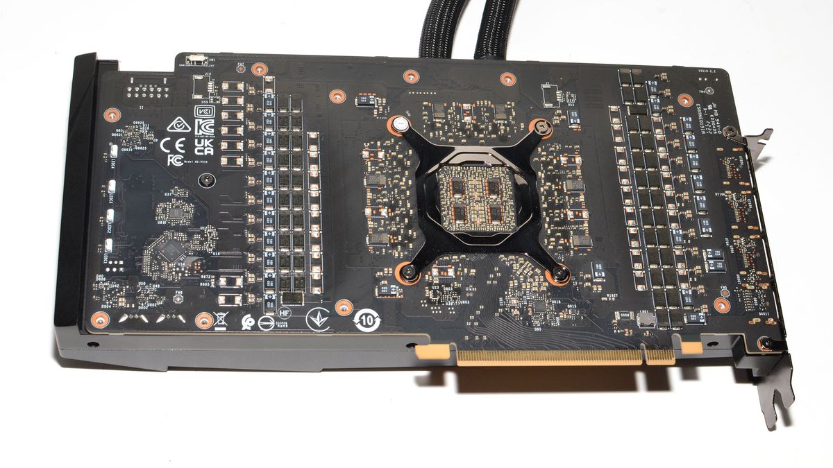 MSI RTX 4090 Suprim Liquid X