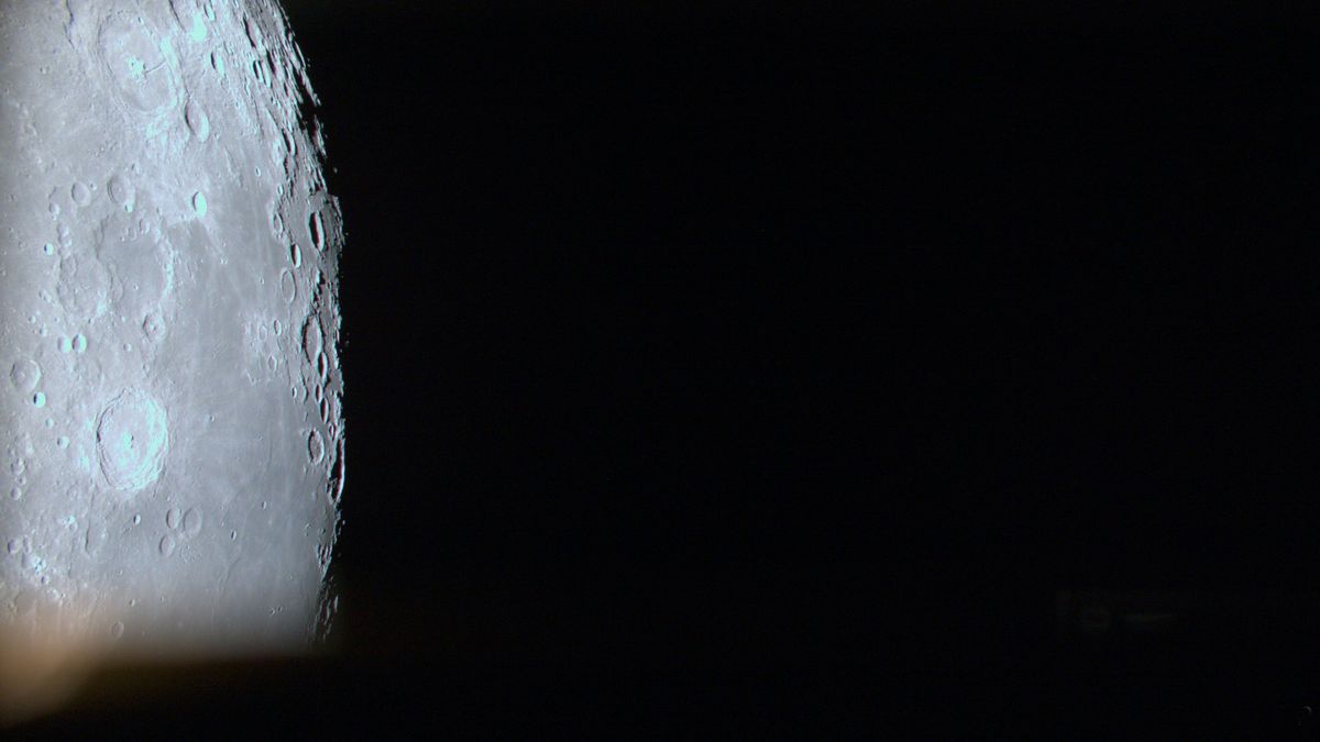Private Japanese moon lander sends home stunning image from lunar orbit