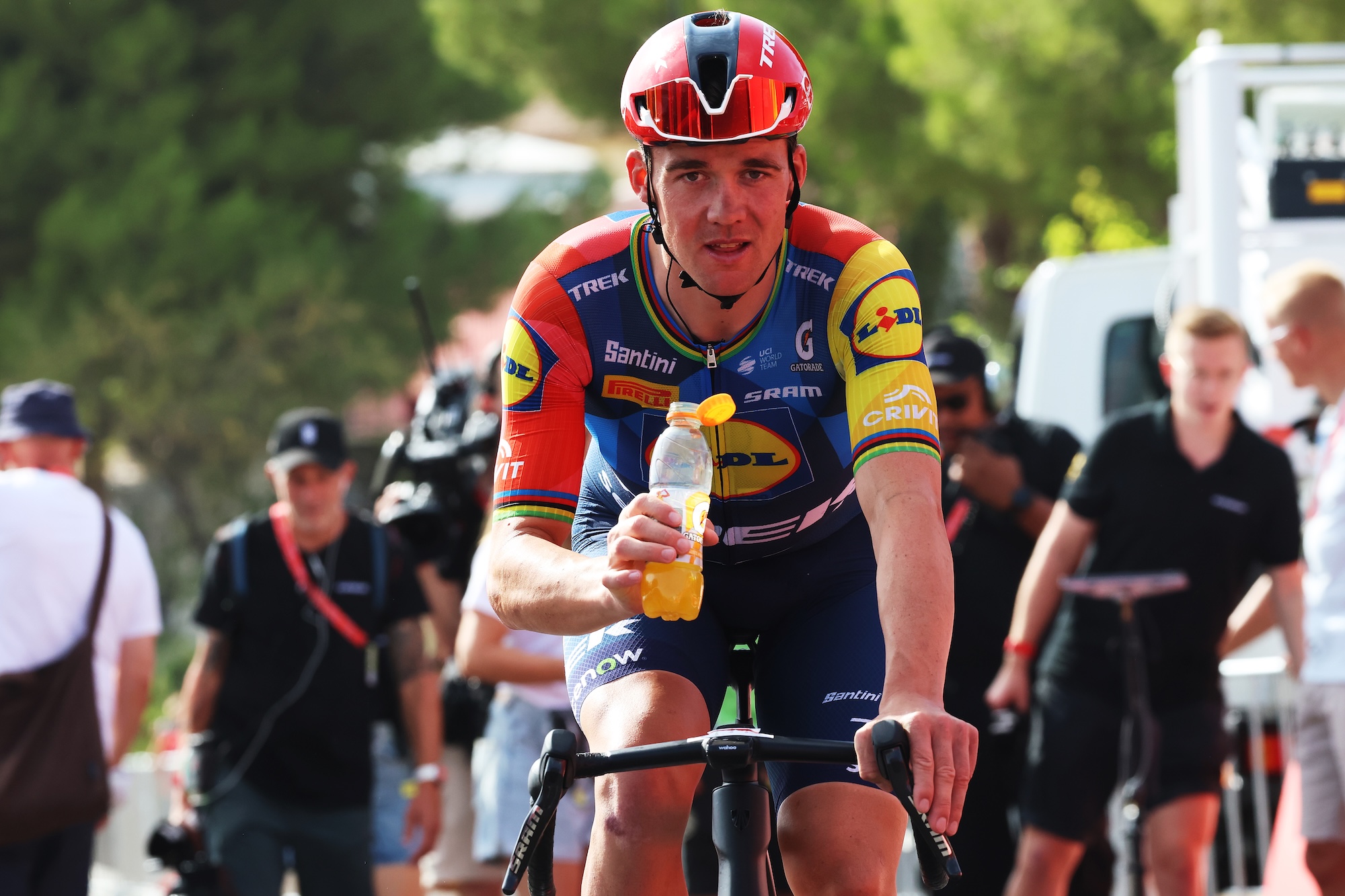 ELCHE DE LA SIERRA, SPAIN - SEPTEMBER 01: Mads Pedersen of Denmark and Team Lidl - Trek crosses the finish line during the La Vuelta - 81st Tour of Spain 2026, Stage 10 a 184.7km stage from Alcaraz to Elche de la Sierra 642m / #UCIWT / on September 01, 2026 in Elche de la Sierra, Spain. (Photo by Alexander Hassenstein/Getty Images)