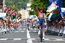 Lidl-Trek's Giulio Ciccone celebrates victory in San Sebastián