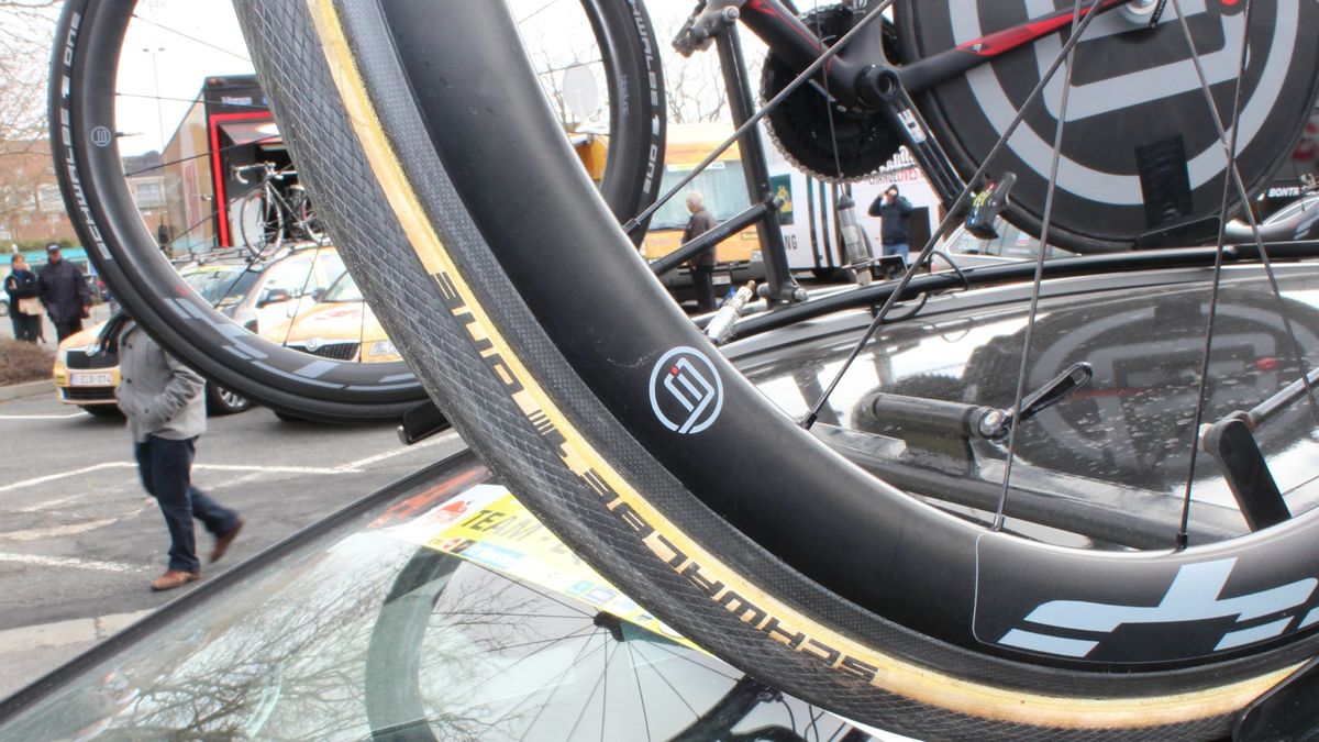 Two different versions of Schwalbe Ones adorn Team Cult wheels.