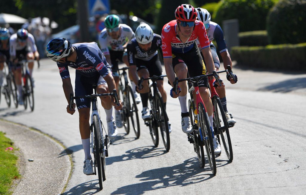 BILZEN BELGIUM SEPTEMBER 03 Mike Teunissen of Netherlands and Team Jumbo Visma competes during the 17th Benelux Tour 2021 Stage 5 a 188km stage from Riemst to Bilzen BeneluxTour on September 03 2021 in Bilzen Belgium Photo by Luc ClaessenGetty Images