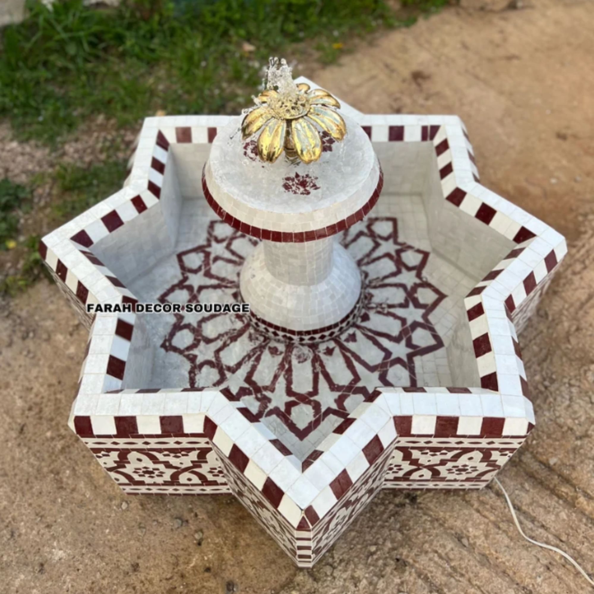 Round Mosaic Fountain For Garden