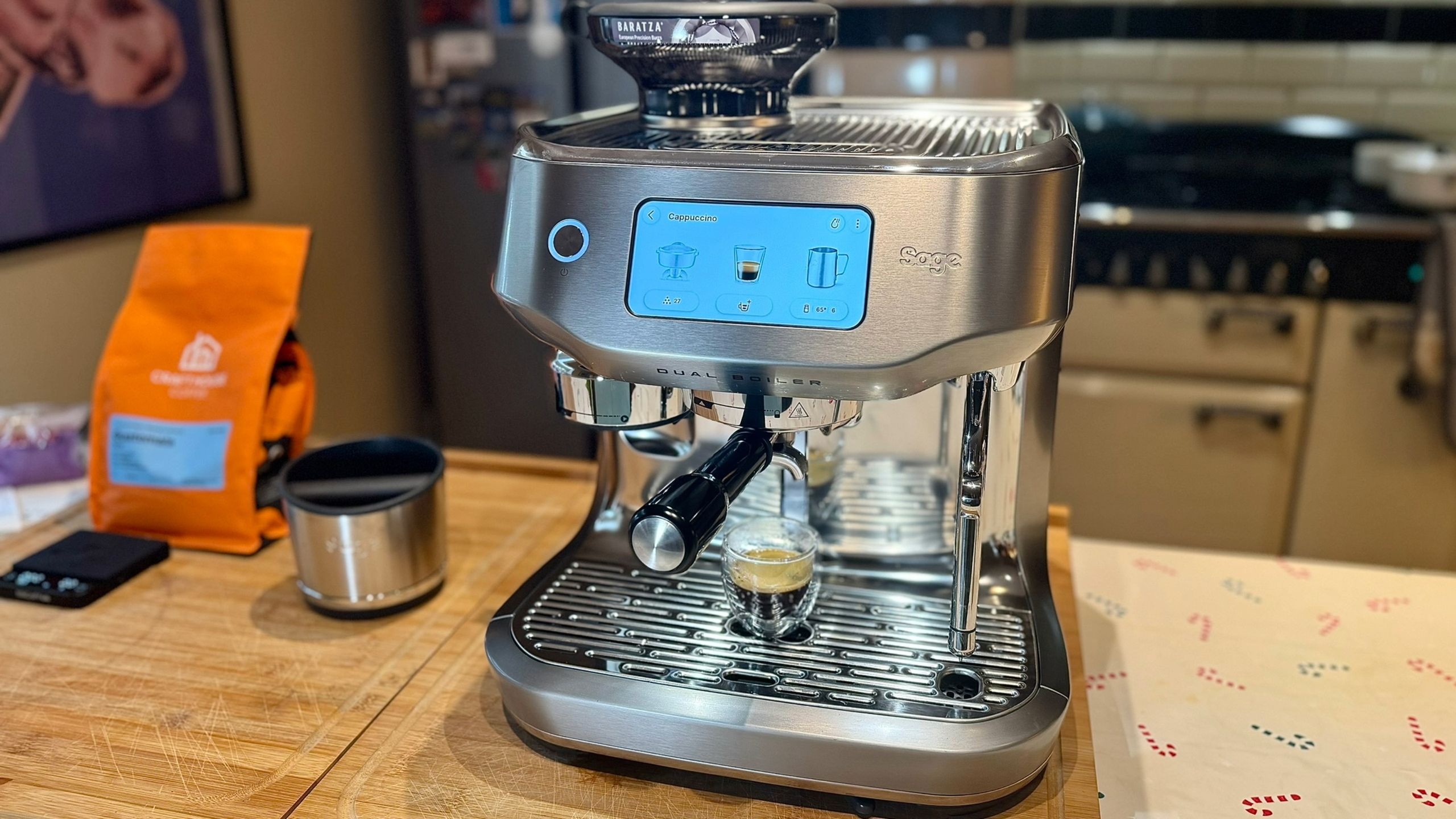 Sage Oracle Dual Boiler: The friendliest high-end espresso machine in the world