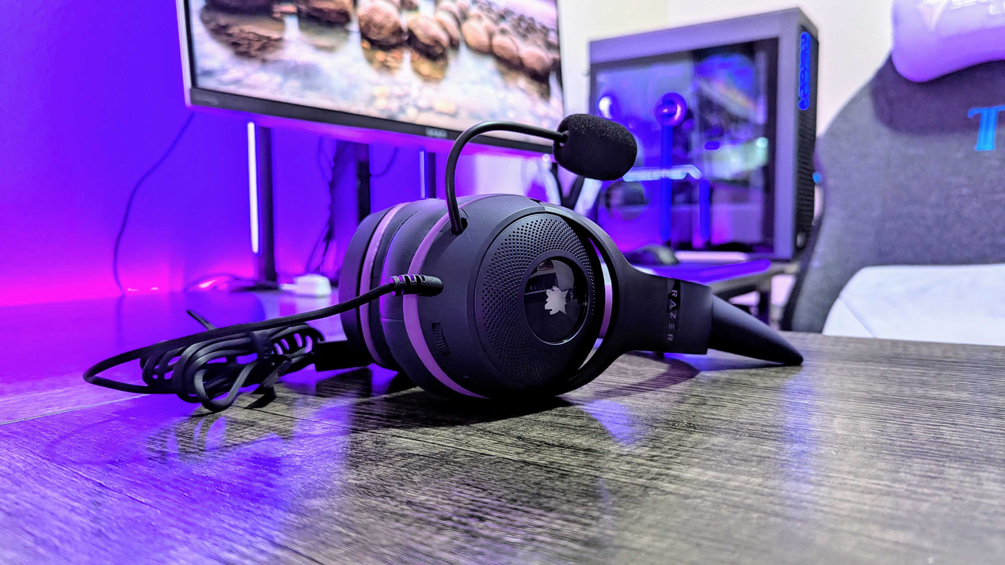 Image of the Razer Kraken Kitty V2 Gengar Edition wired gaming headset.