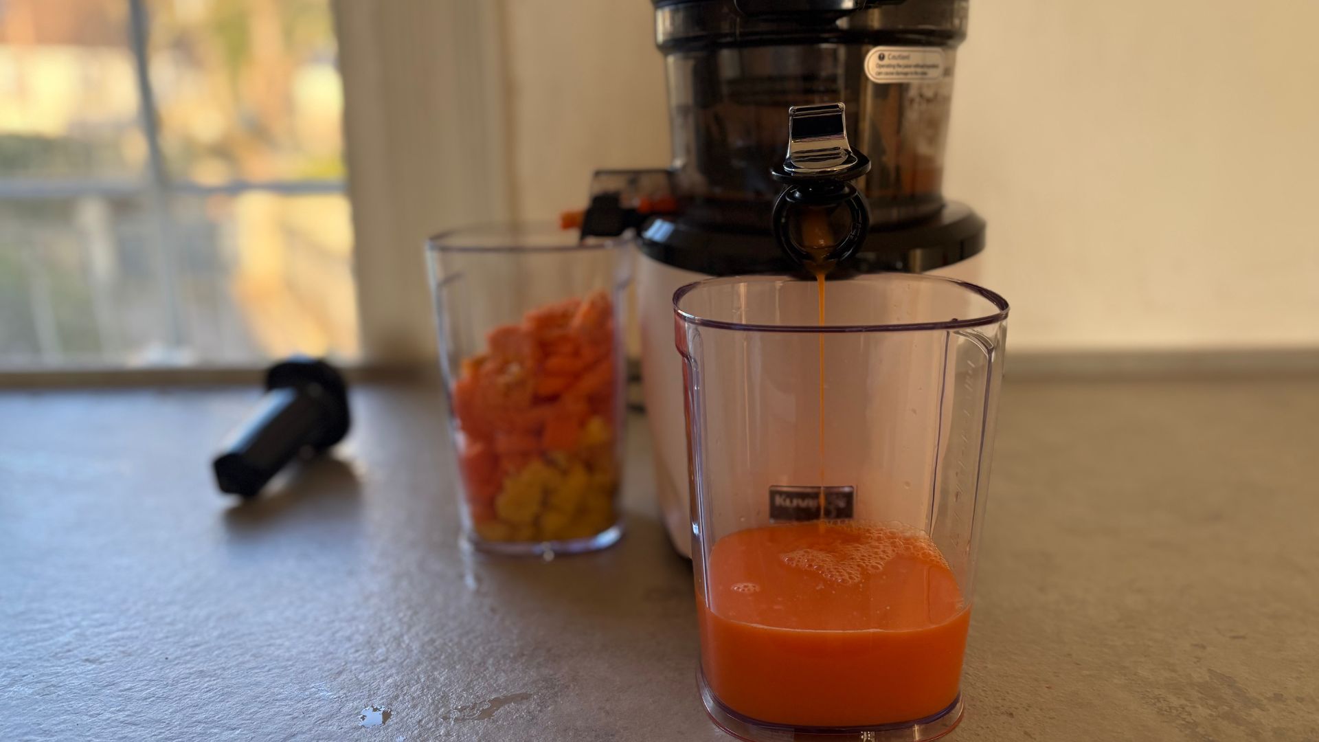 Testing the Kuvings Auto10 Slow Juicer in our kitchen