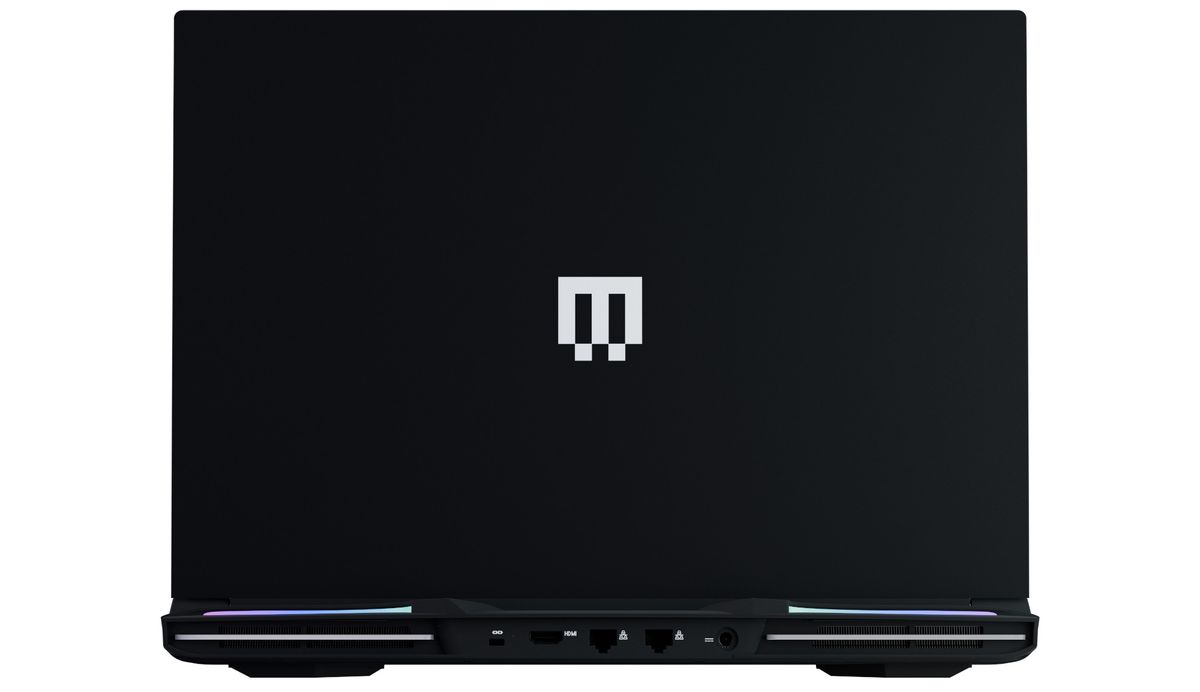 Maingear Ultima 18