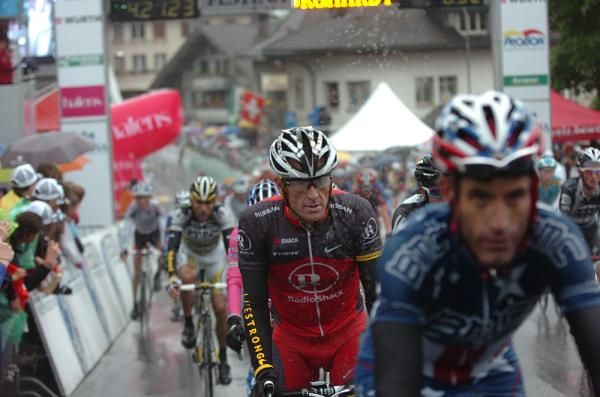George Hincapie (BMC) leads Armstrong in.
