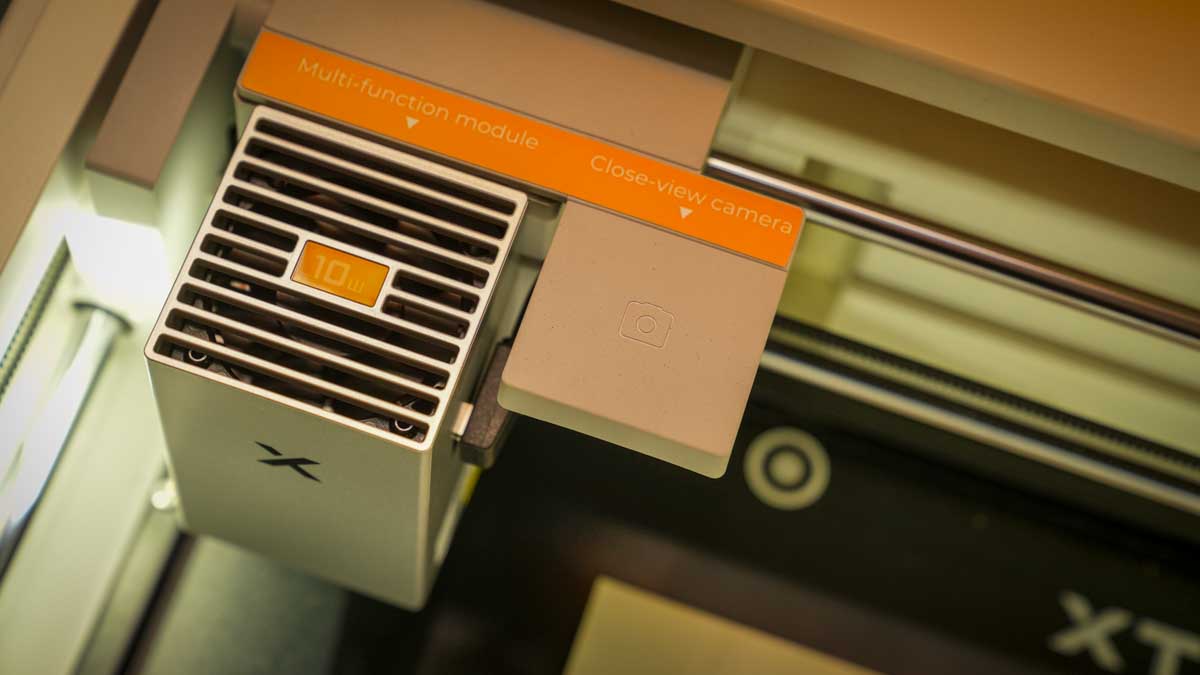 xTool M2