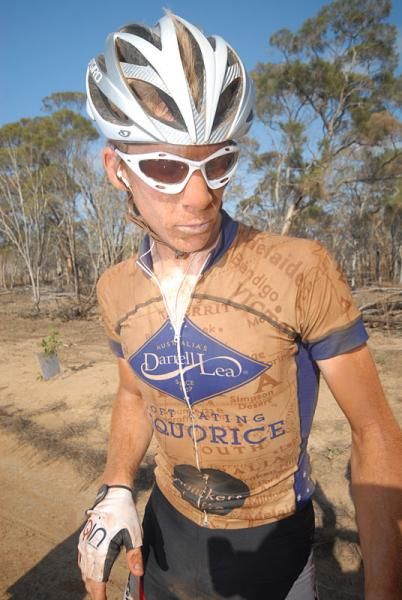 Huub Duyn (Darrell Lee-Donckers Koffie Cycling 1) had some mechanical misfortunes