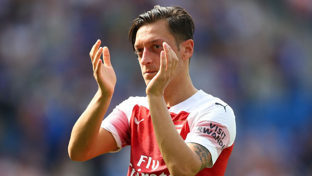 Mesut Ozil Arsenal transfer news Fenerbahce