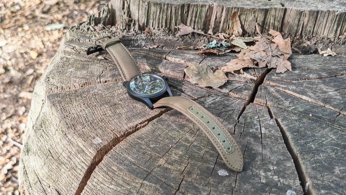 The Hamilton x Modern Warfare 4 collaboration model.