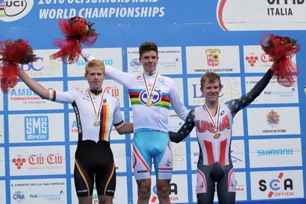 The junior men's TT podium: Jasha S&uuml;tterlin (Germany), Bob Jungels (Luxembourg) and Lawson Craddock (USA)