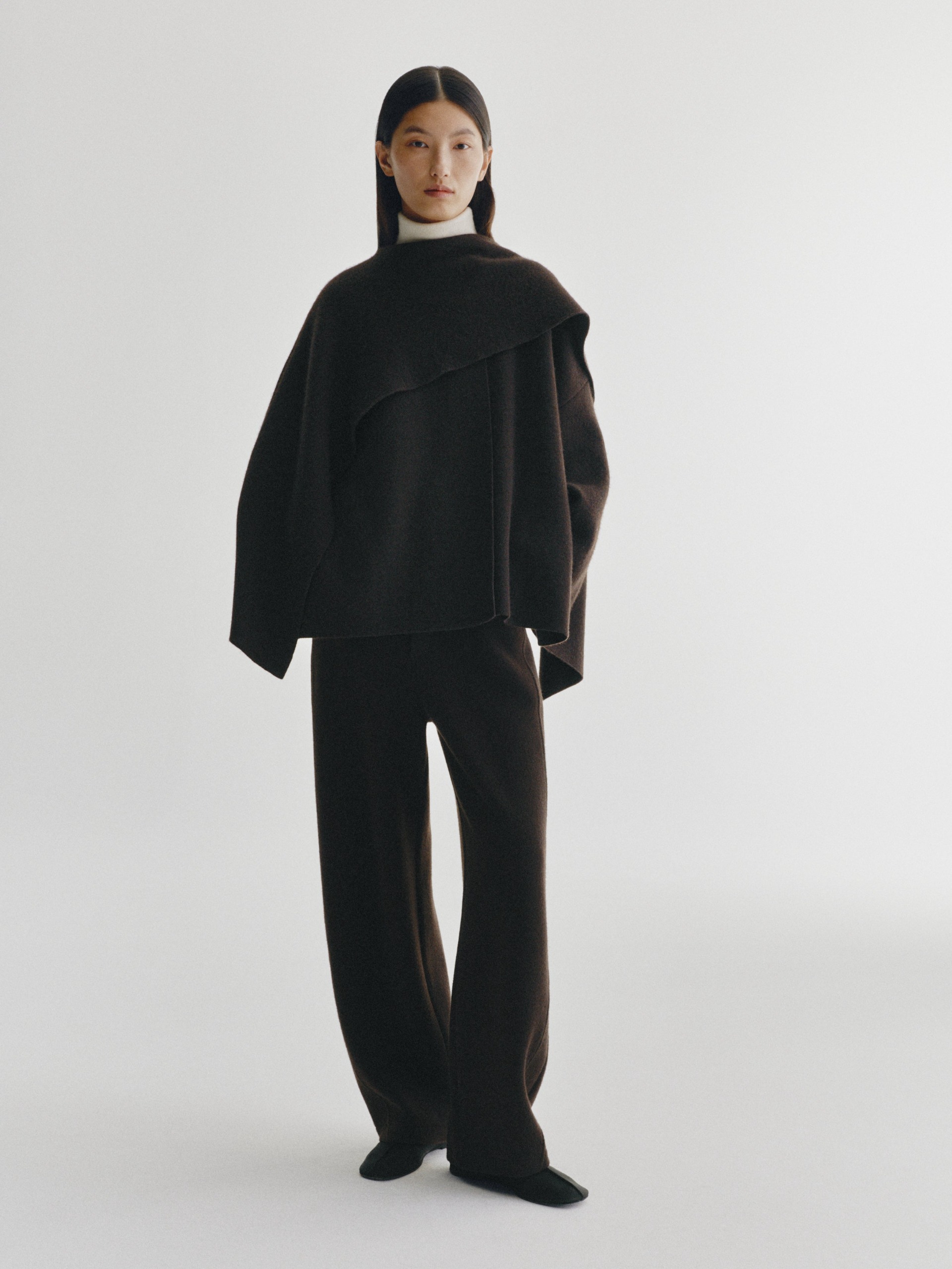 Nessa Wrap Cardigan Coat Dark Oak | Cashmere | Lisa Yang