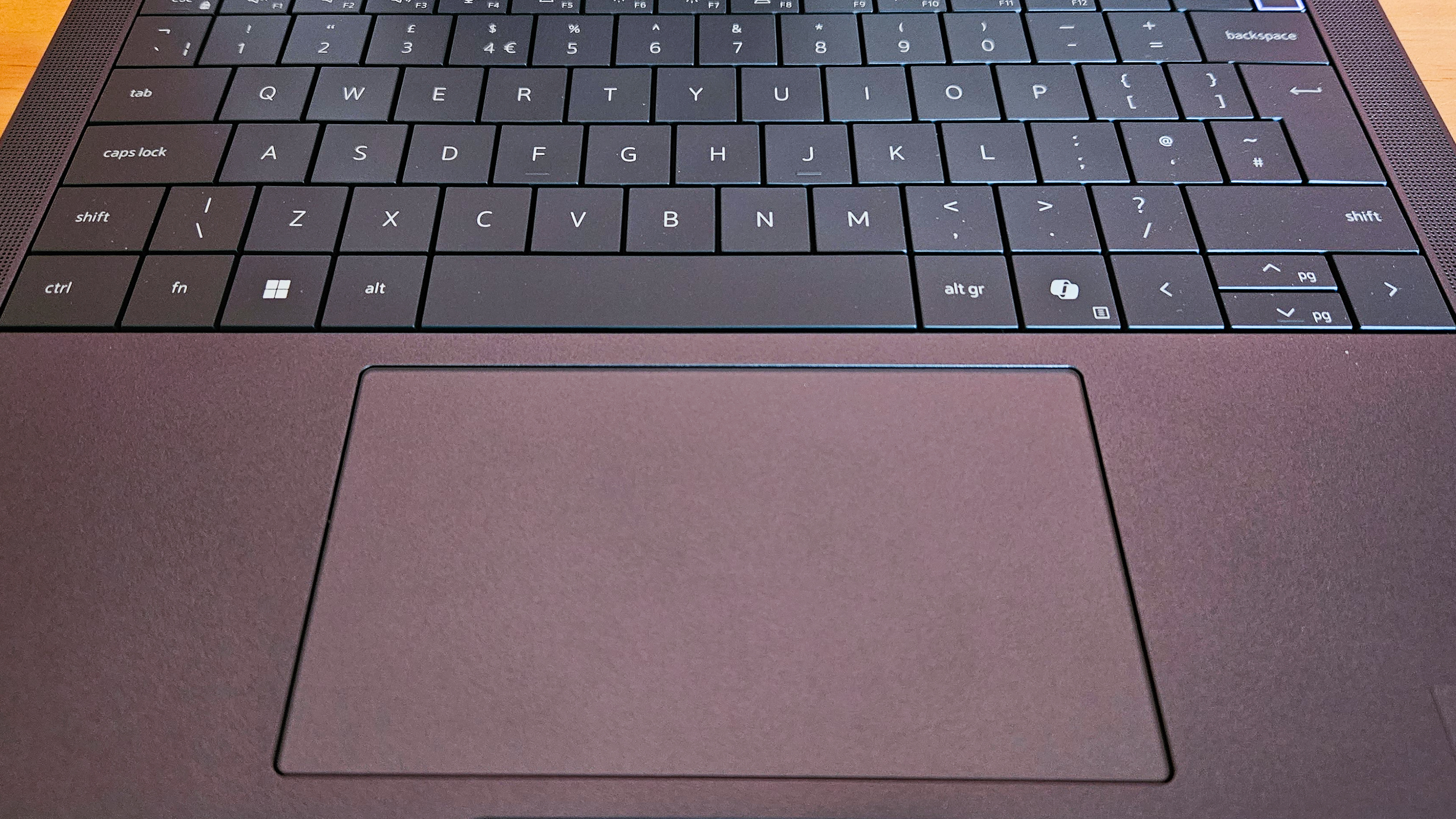 LS-Dell Pro 13 Premium : keyboard and touchpad