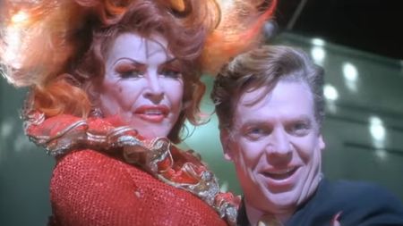 Christopher McDonald and Ellen Burstyn in Requiem for a Dream
