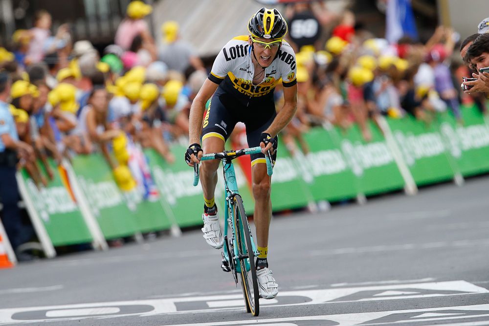 Robert Gesink approaches the finish of stage 17.