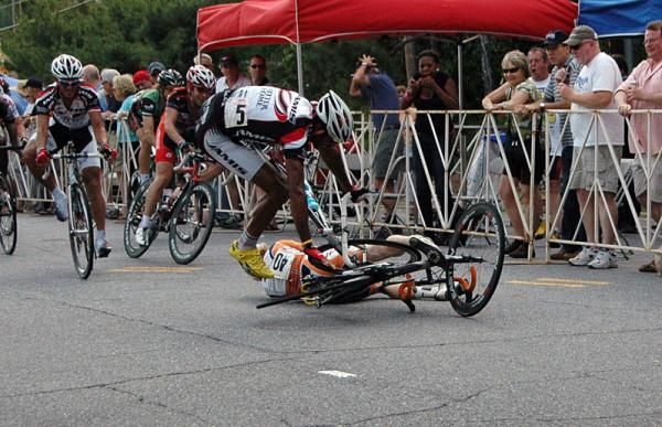Frank Trevioso (Jamis-Sutter Home) crashes hard with one lap to go.