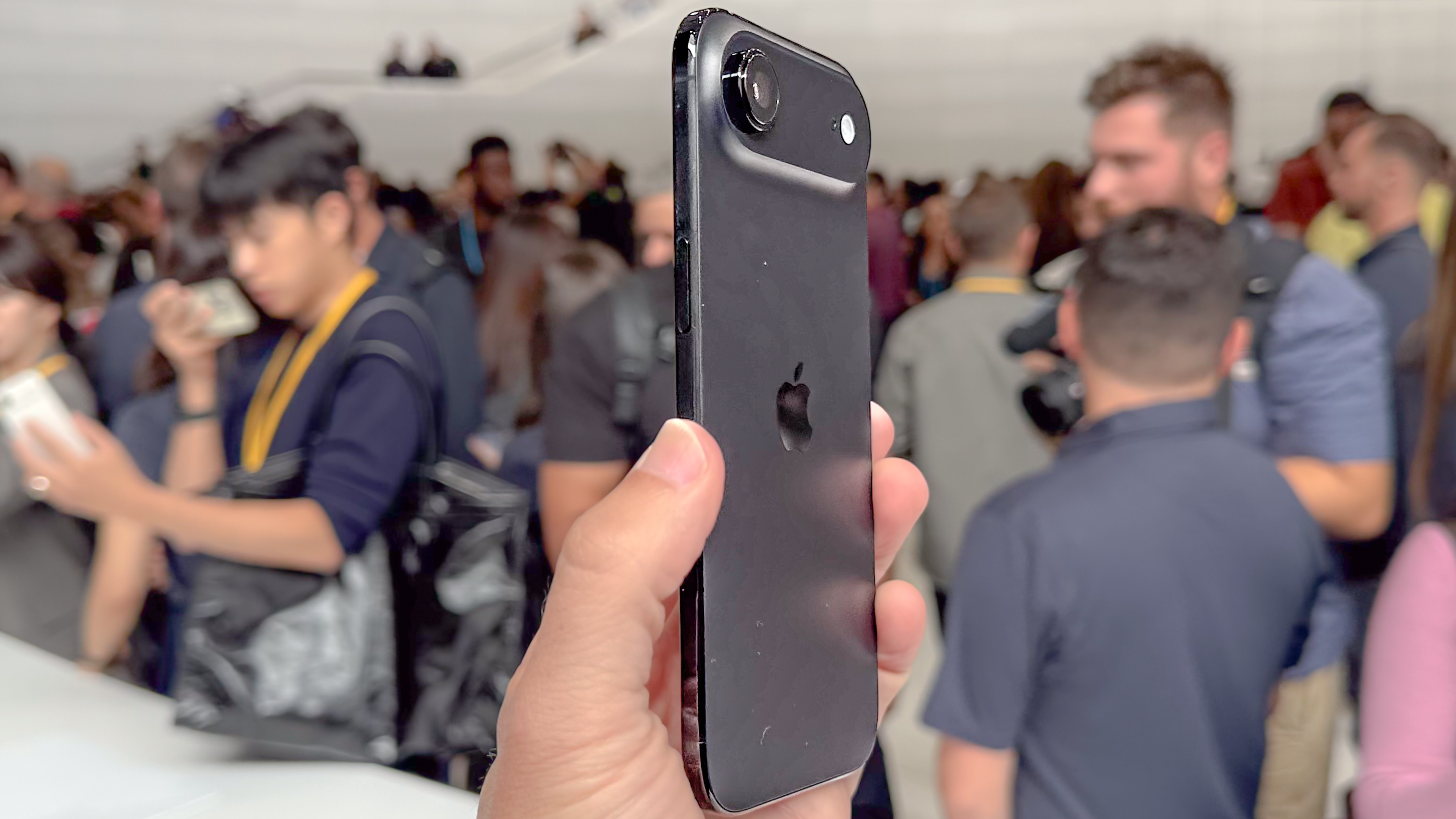 iPhone Air hands-on