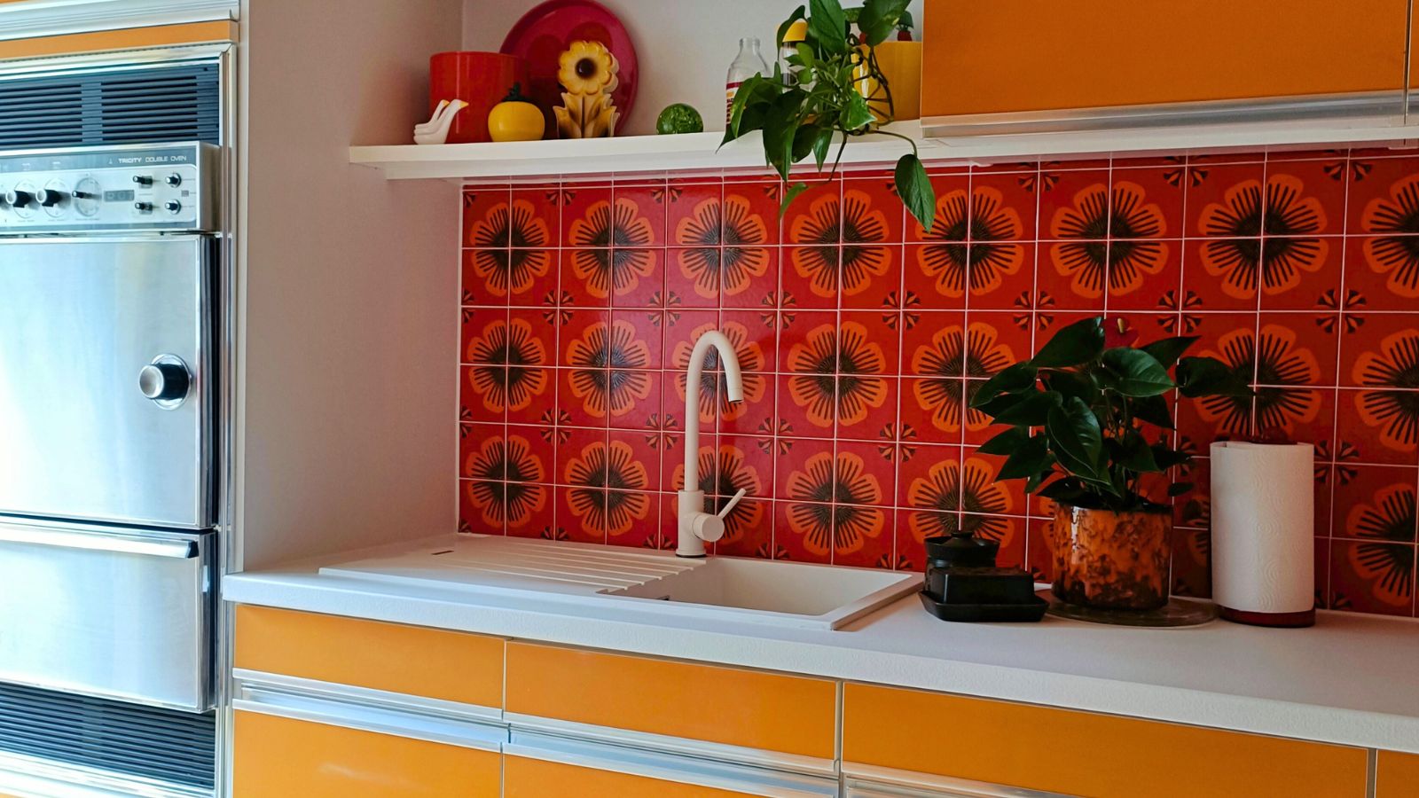 ideas to steal from 1970s kitchens