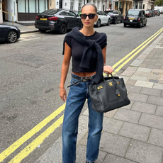 woman wearing loafers with jeans outfit 2025