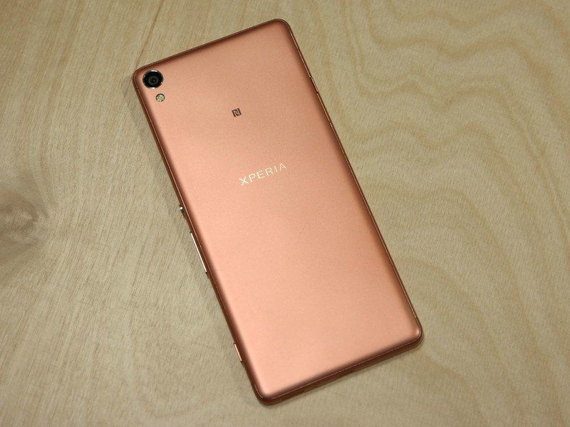 Xperia XA