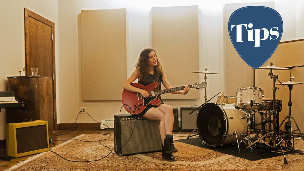 12 Tips On How To Play Guitar And Sing At The Same Time MusicRadar 12 tips on how to play guitar and sing at the same time musicradar