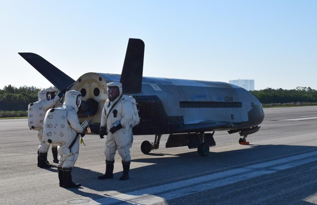 The US Space Force's Secretive X-37B Space Plane: 10 Surprising Facts ...