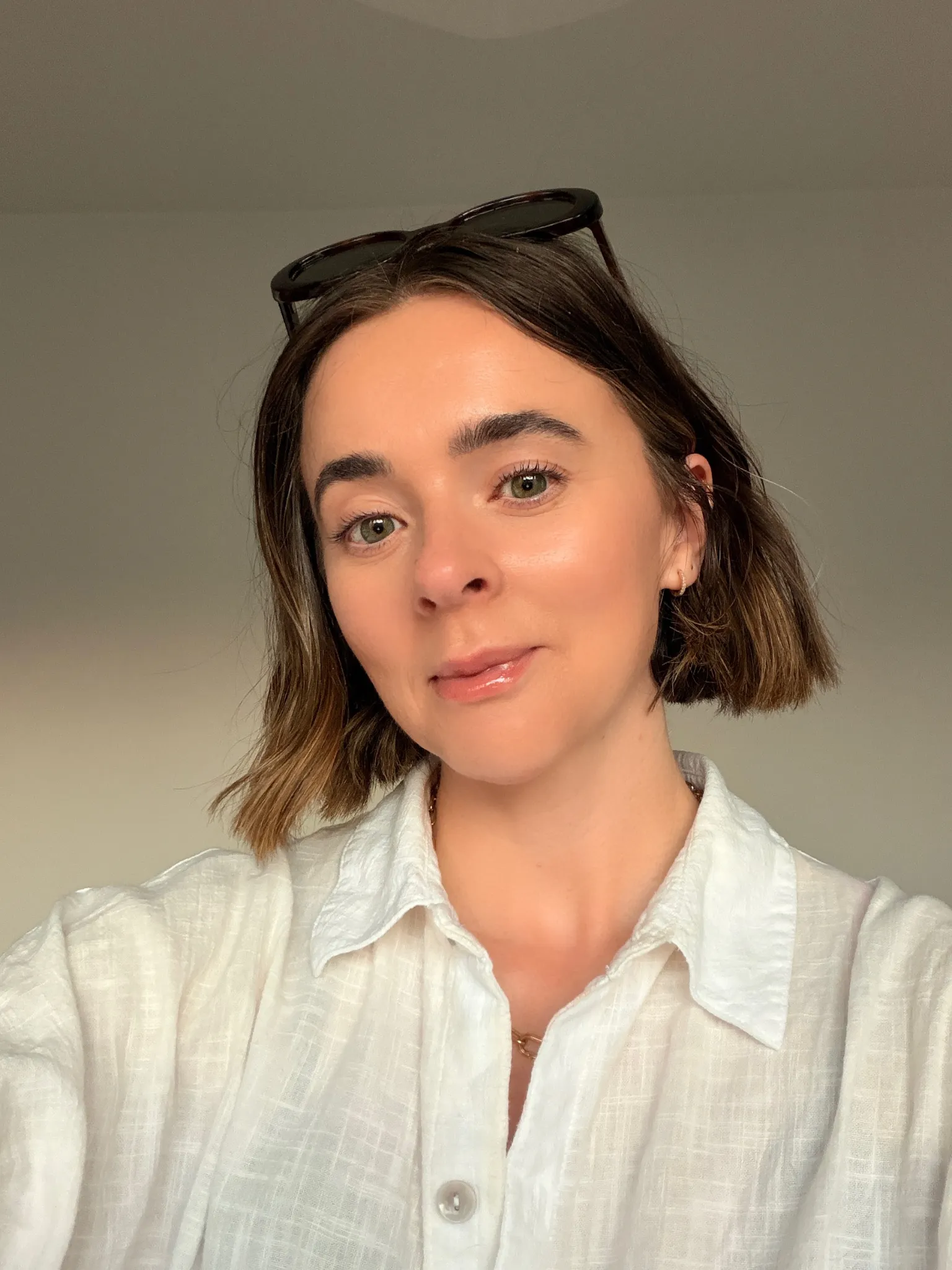 Grace wearing the Urban Decay All Nighter Primer.