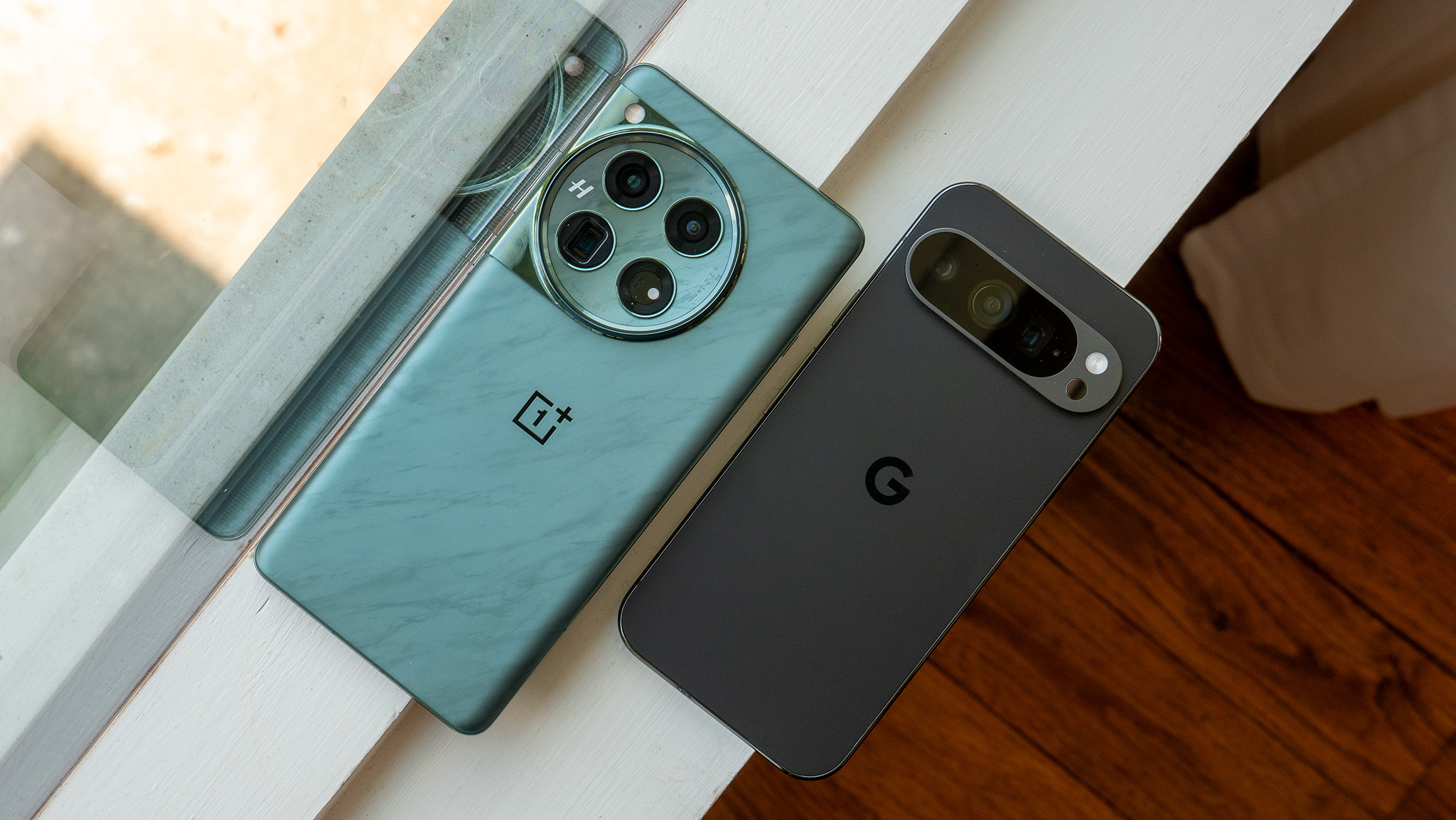 OnePlus 12 vs. Google Pixel 9 Pro Back