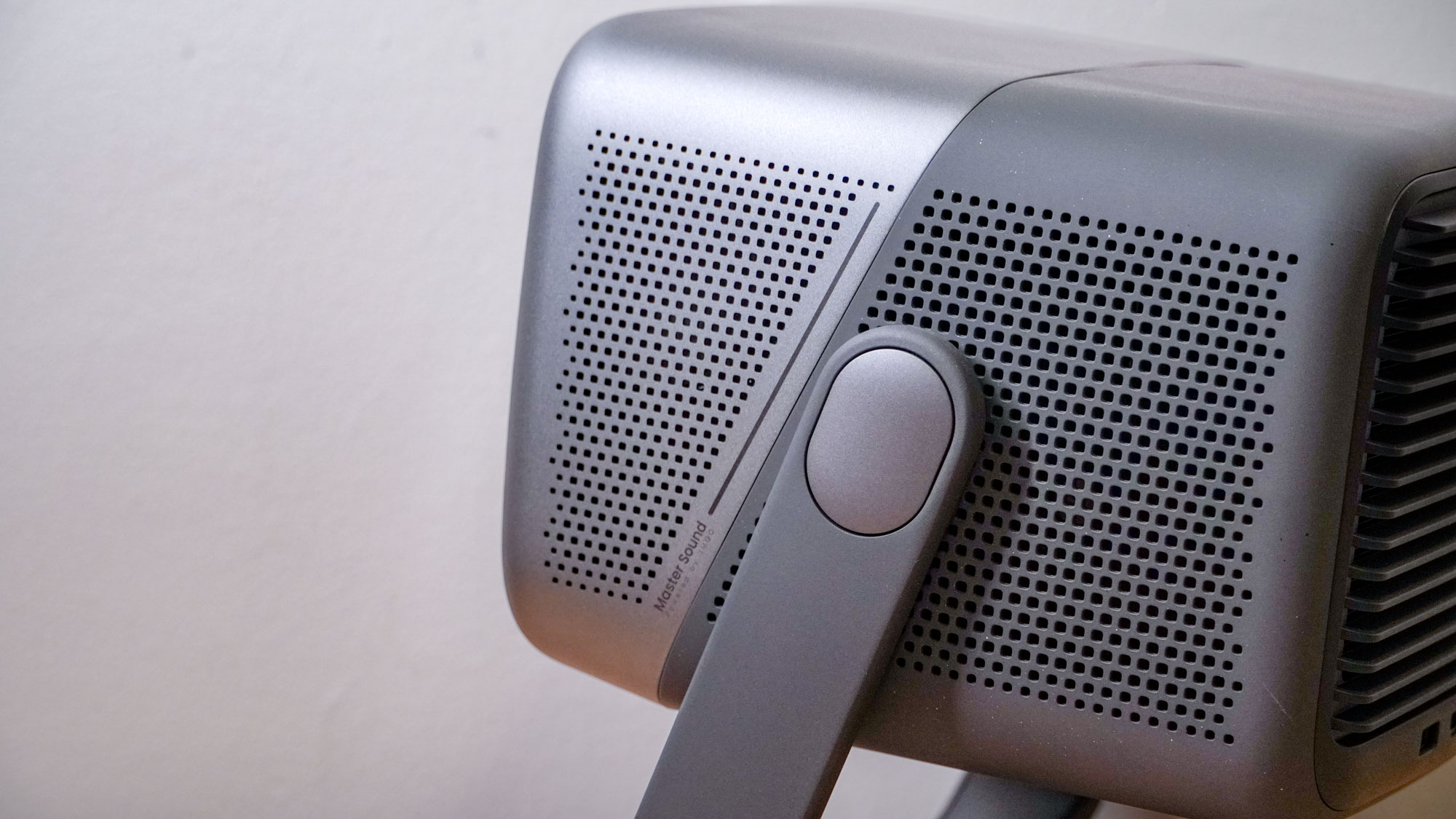 A close up of the side of a JMGO N1S Ultimate projector.