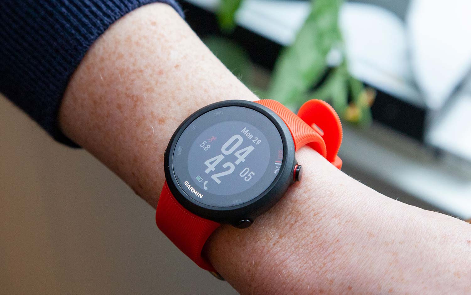 Garmin Forerunner 45 Review Classic GPS Watch Gets a Fresh Face