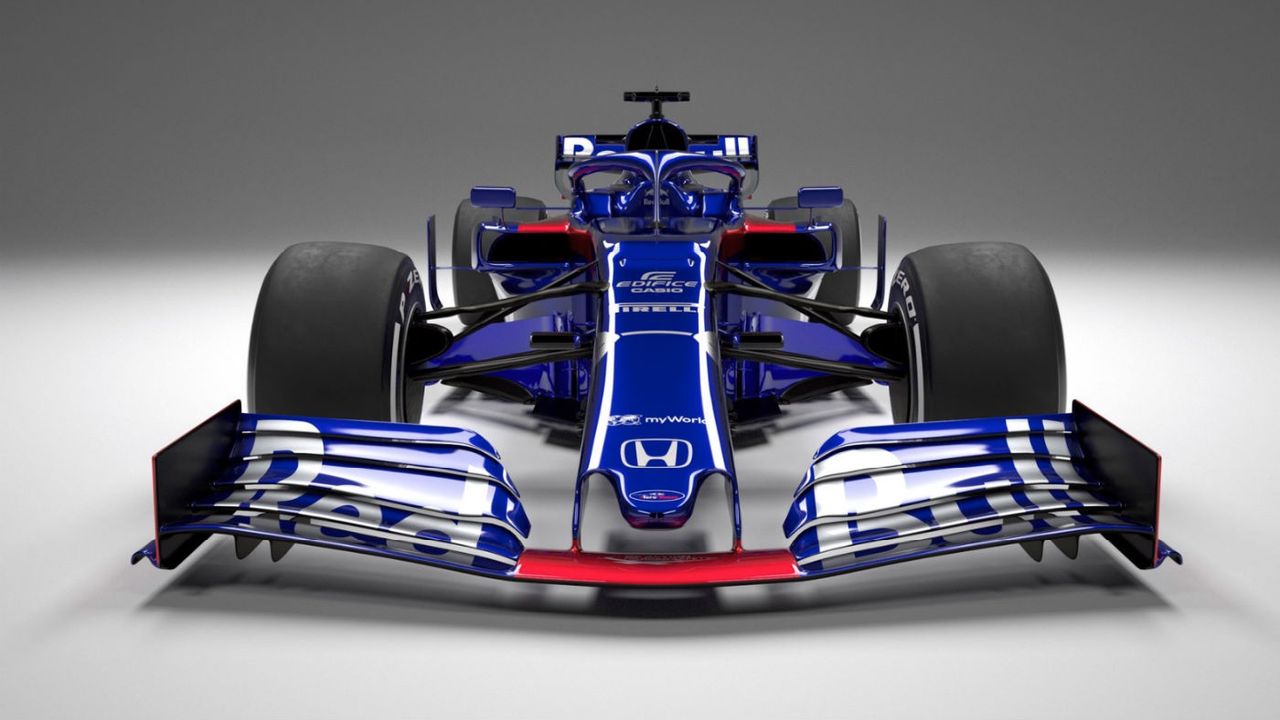 Toro Rosso STR14 F1 2019 car launch