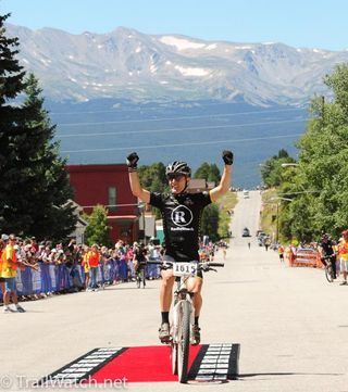 Levi Leipheimer (RadioShack) wins the Leadville 100 after a hard-fought battle with Jeremy Horgan-Kobelski (Subaru/Trek)