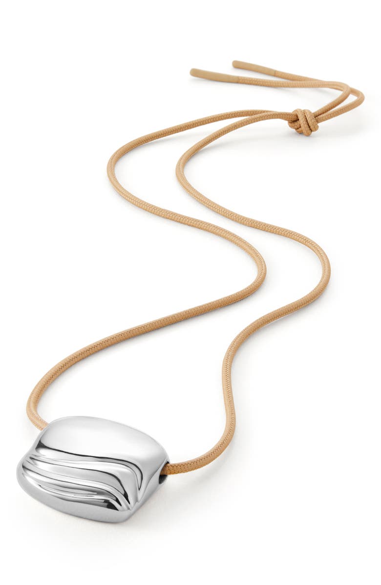 Rue Pendant Rope Necklace