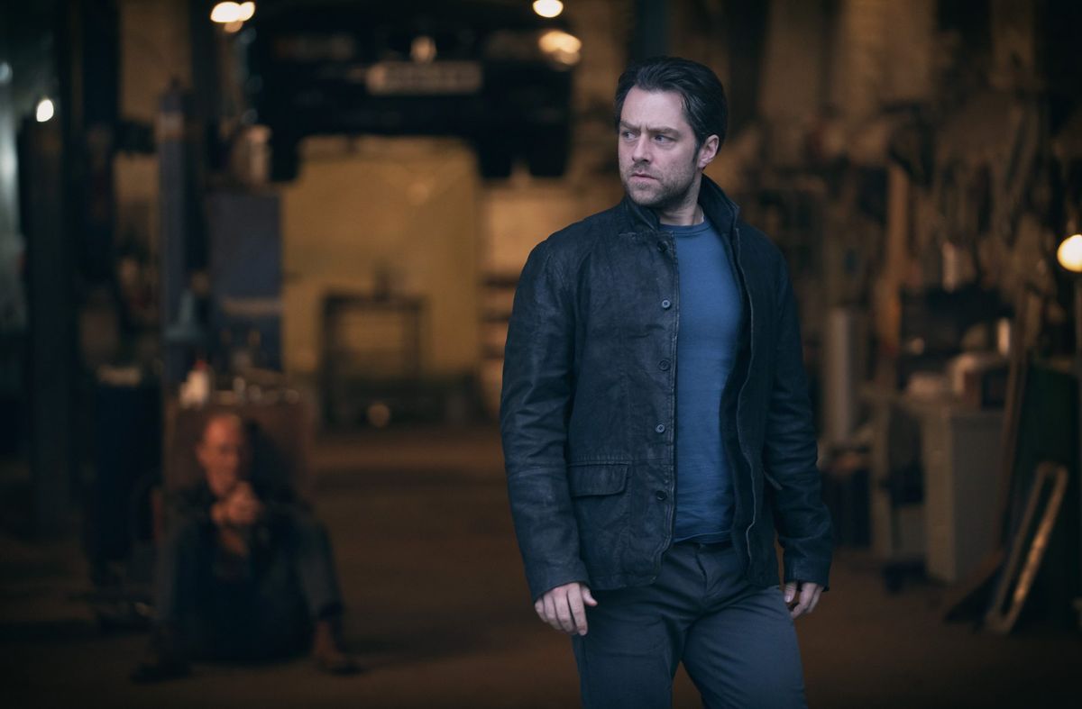 Richard Rankin plays DS John Rebus