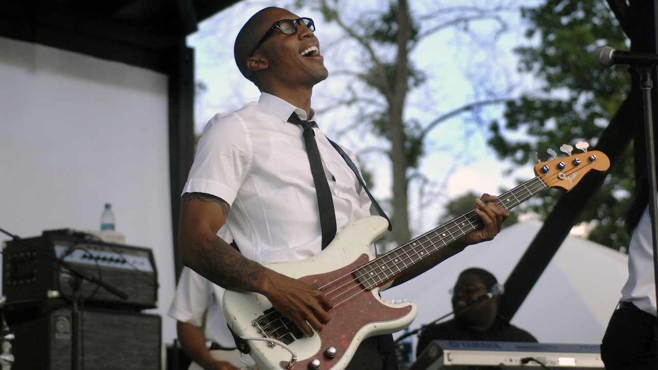 Raphael Saadiq performs during the 2009 Bonnaroo Music and Arts Festival on June 13, 2009 in Manchester, Tennessee.
