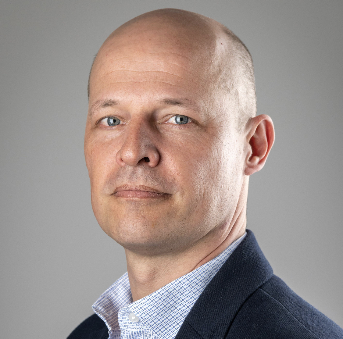 OLIVER VAN CAMP, Product Director, Meeting Experience, Barco