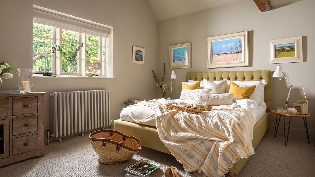 ground floor master bedroom