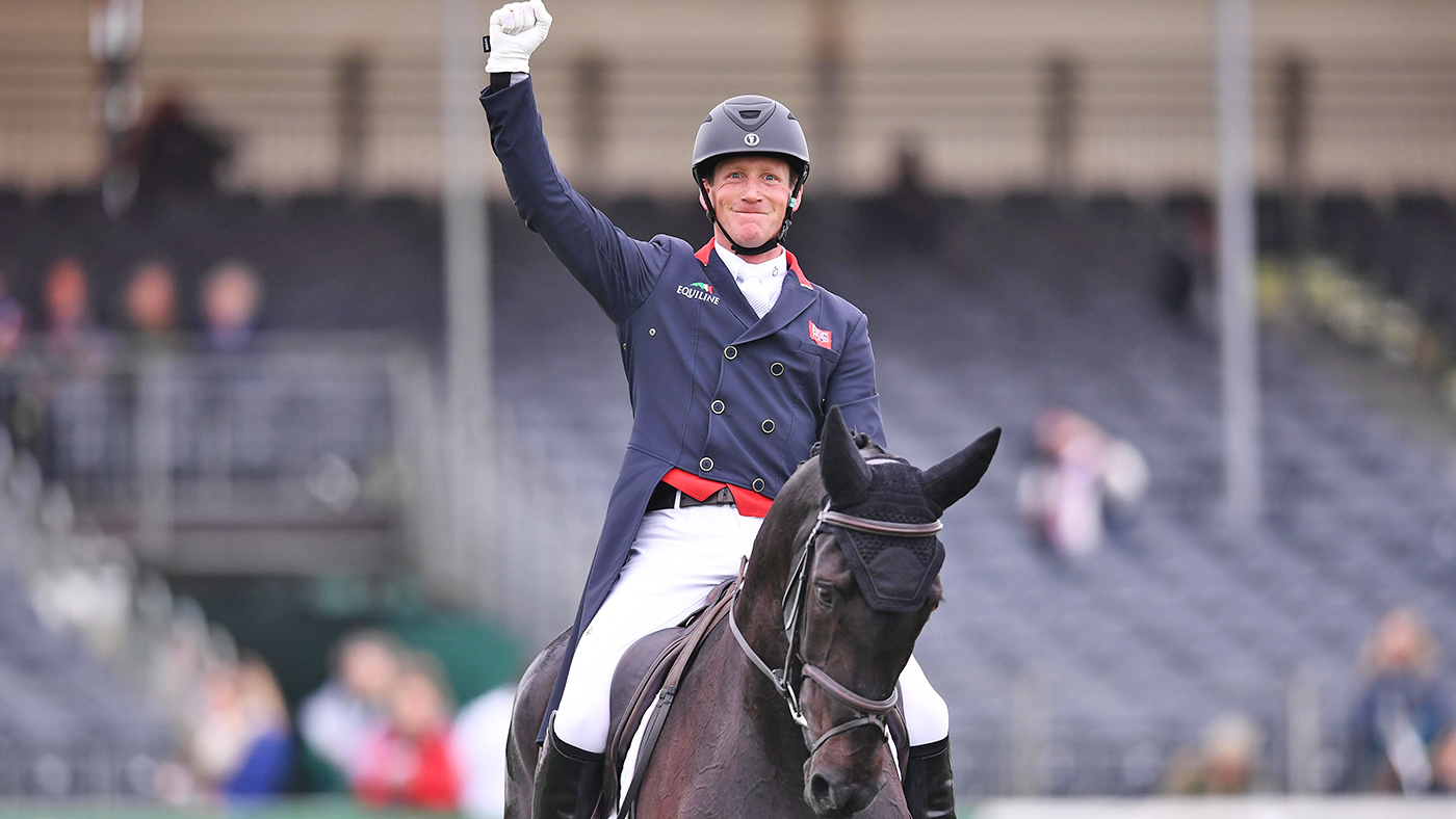 Badminton Estate, Badminton, UK. 2nd May, 2019. Mitsubishi Motors Badminton Horse Trials, day 2; Oliver Townend (GBR) riding CILLNABRADDEN EVO is delighted with his dressage test on day 2 of the 2019 Badminton Horse Trials Credit: Action Plus Sports/Alamy