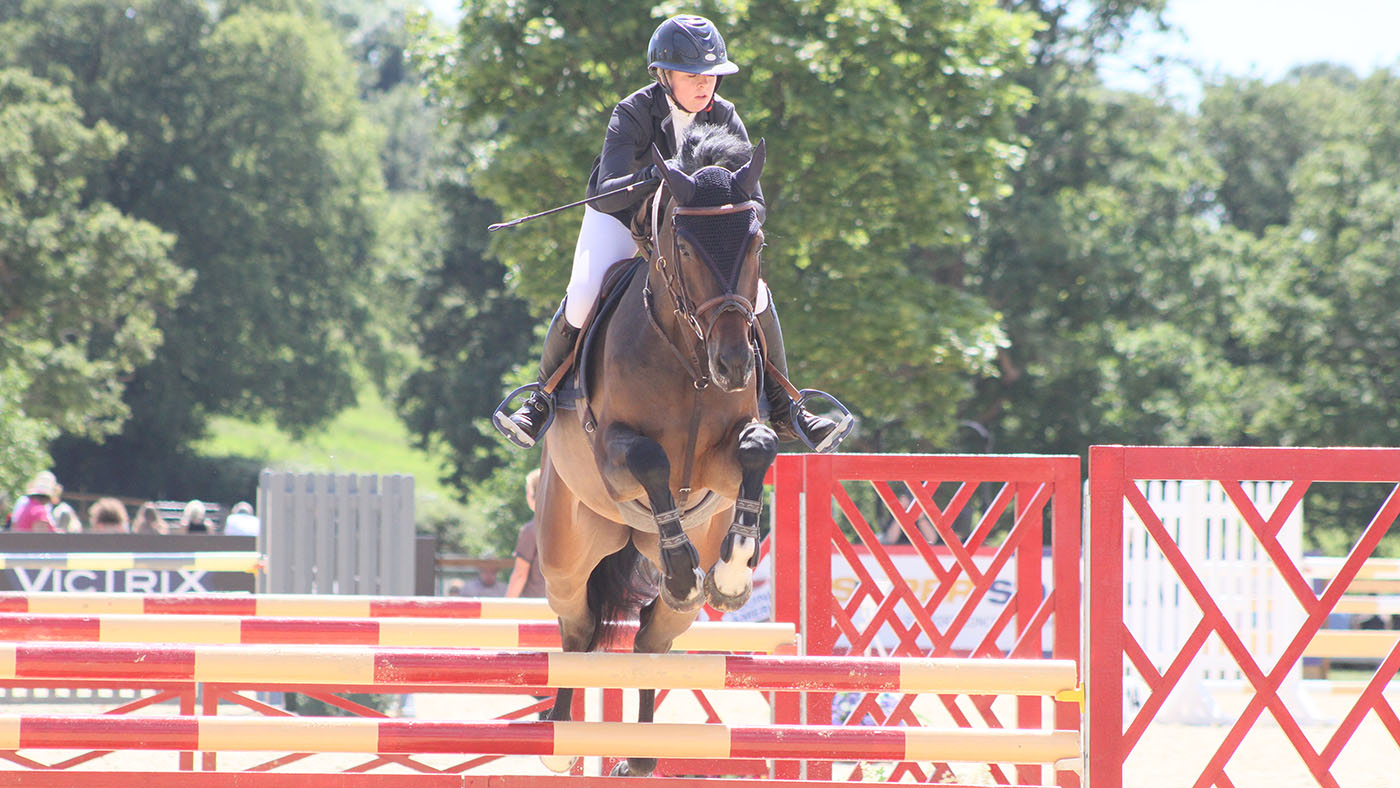 Kirstie Leightley at Hickstead 2
