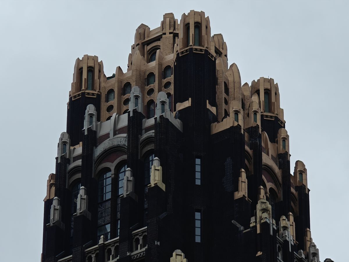 OnePlus Open zoom sample.