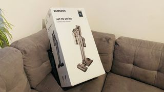 Samsung Jet 90 review - Unboxing