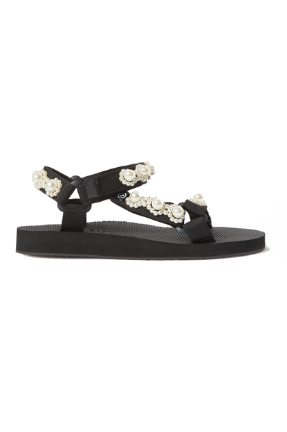 Arizona Love Trekky Chic Faux Pearl-Embellished Sandals