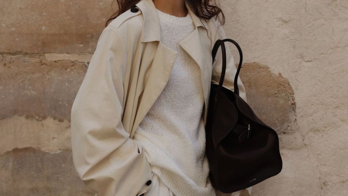 6 Elegant Cream Jumper Outfits I’ll Be Copying This Winter