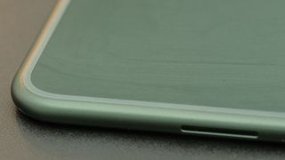 OnePlus Pad avec clavier magnétique et stylet