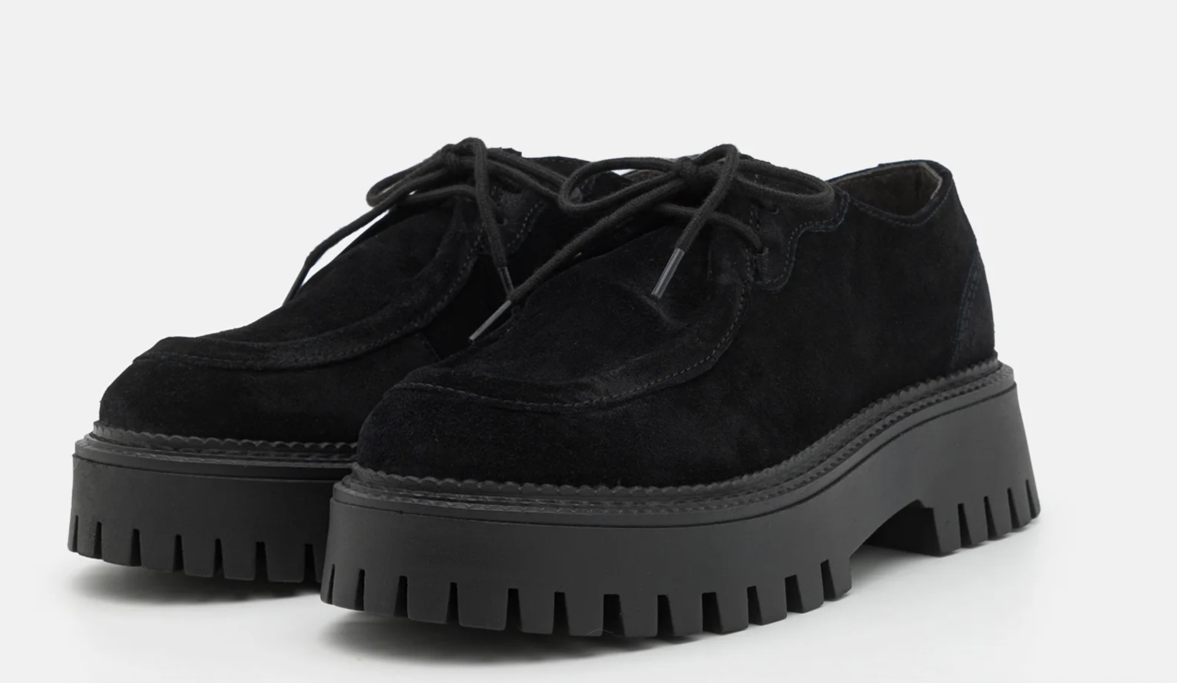 Leather - Lace-Ups - Black