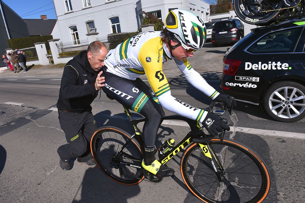 Alex Edmondson gets a push