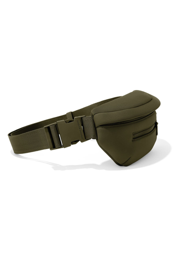 The 15 Best Fanny Packs That Scream 